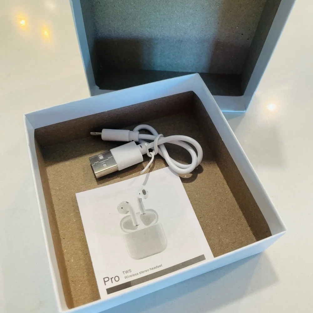 True Wireless Stereo Earbuds - White